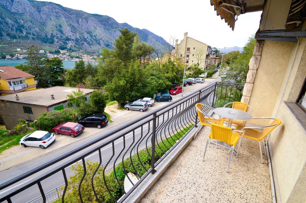 Central Apartment Котор Экстерьер фото